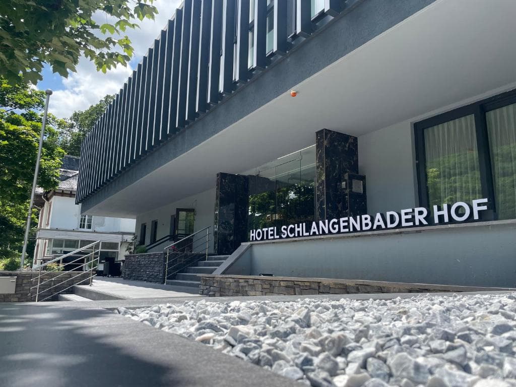 Hotel Schlangenbader'in güncel hali ( Görsel Kaynak: Booking.com )