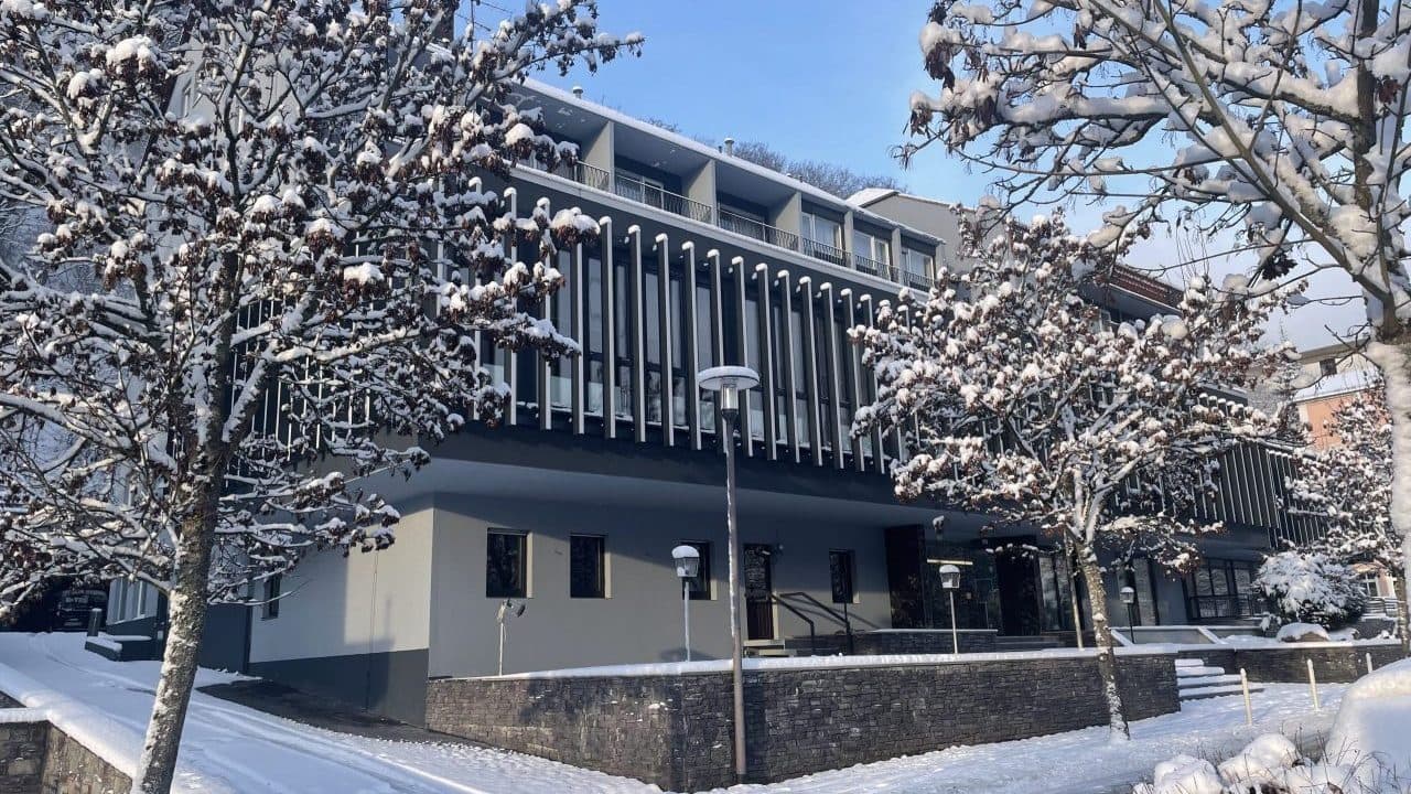 Hotel Schlangenbader'in güncel hali ( Görsel Kaynak: Hotel Schalngenbader Hof )